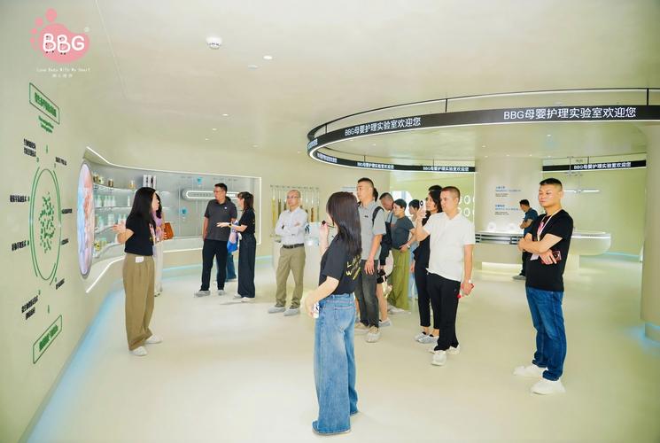 BBG品牌发布会圆满收官 以“一品三标”与科研协同重构母婴护理生态